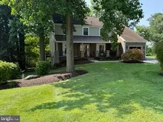 34 Michael Ln, West Chester, PA 19380