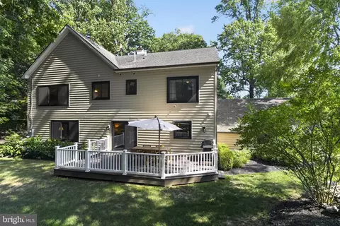 Exterior - 39 Crestline Rd, Wayne, PA 19087 photo 6 of 7