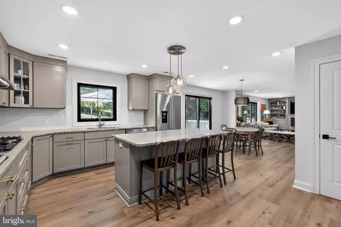 Kitchen - 39 Crestline Rd, Wayne, PA 19087 photo 1 of 6