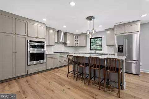 Kitchen - 39 Crestline Rd, Wayne, PA 19087 photo 2 of 6