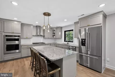 Kitchen - 39 Crestline Rd, Wayne, PA 19087 photo 4 of 6
