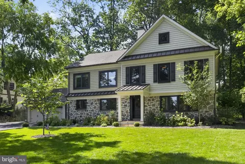 Exterior - 39 Crestline Rd, Wayne, PA 19087 photo 3 of 7