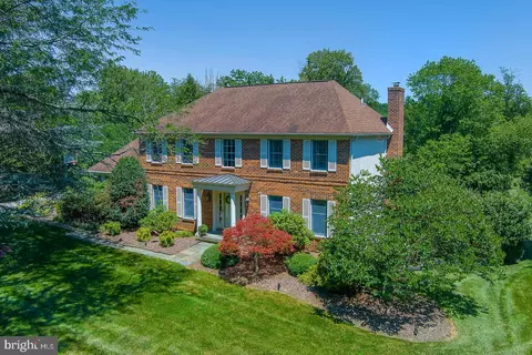 614 Thorncroft Dr, West Chester, PA 19380