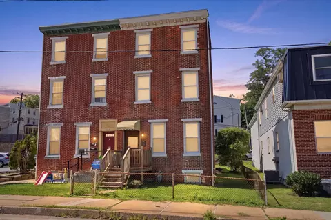 251 E Market St, West Chester, PA 19382