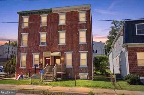 251 E Market St, West Chester, PA 19382