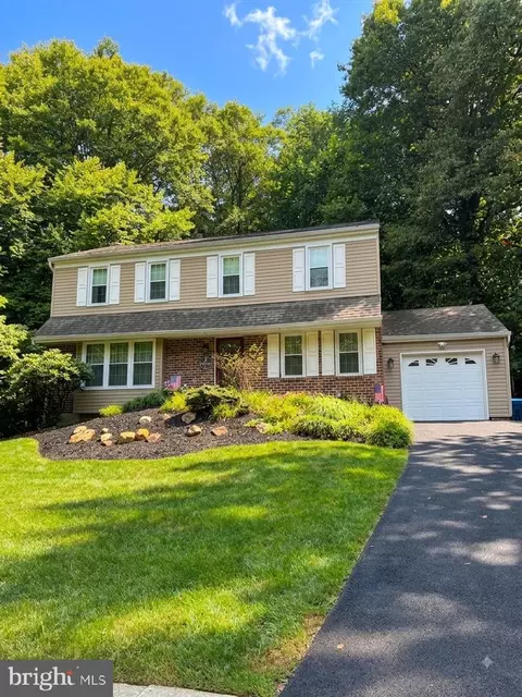 1141 School House Ln, West Chester, PA 19382