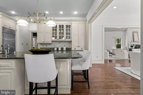 Kitchen - 312 S Waterloo Rd, Devon, PA 19333 photo 6 of 8