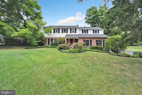 1625 E Strasburg Rd, West Chester, PA 19380