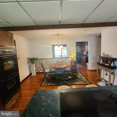 Dining - 962 E Baltimore Pike, Kennett Square, PA 19348 photo 2 of 2