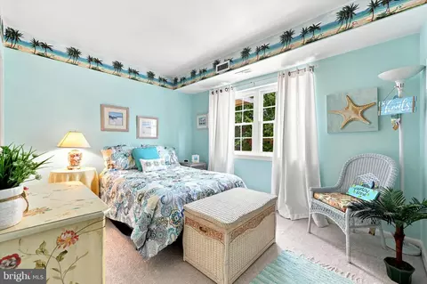 Bedroom - 255 Old Forge Xing #255, Devon, PA 19333 photo 3 of 4