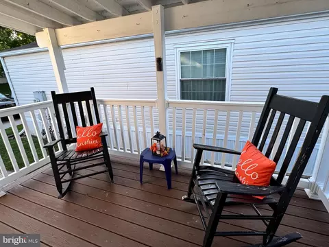 38 Rosewood Ln, Phoenixville, PA 19460