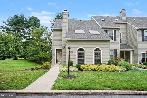 1801 Westfield Ct #1801, Newtown Square, PA 19073