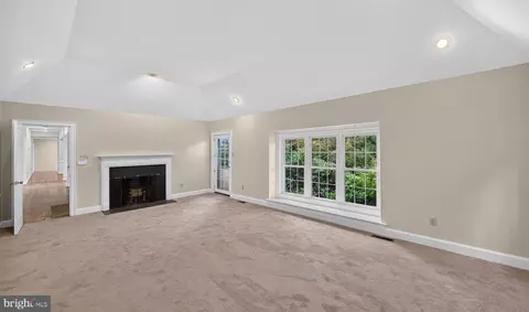 Living - 2 Steeplechase Ln, Malvern, PA 19355 photo 9 of 9