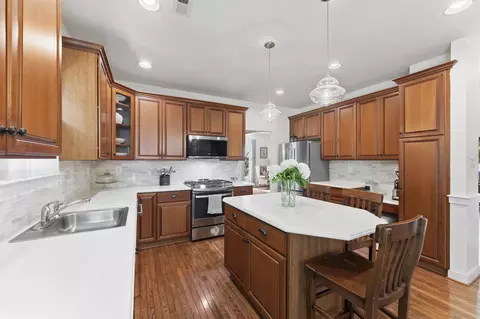 Kitchen - 27 Cameron Ct, Exton, PA 19341 photo 3 of 5