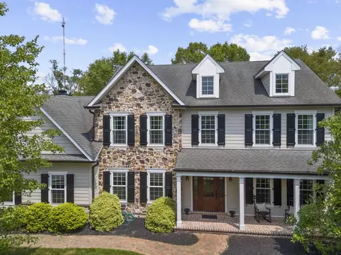Exterior - 27 Cameron Ct, Exton, PA 19341 photo 2 of 6