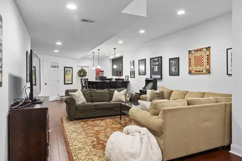 Living - 27 Cameron Ct, Exton, PA 19341 photo 2 of 2
