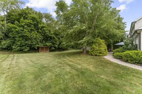 Exterior - 27 Cameron Ct, Exton, PA 19341 photo 6 of 6