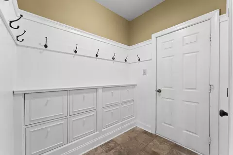 Entry Way - 27 Cameron Ct, Exton, PA 19341 photo 3 of 3