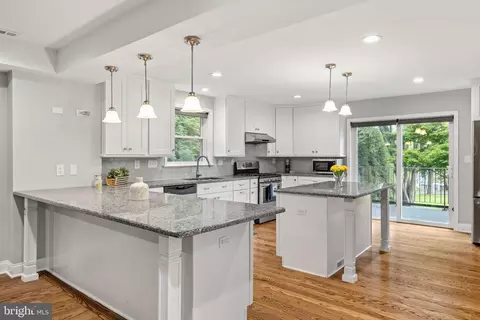 Kitchen - 103 Erika Ln, Wayne, PA 19087 photo 4 of 4