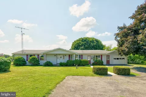 4843 Homeville Rd, Cochranville, PA 19330