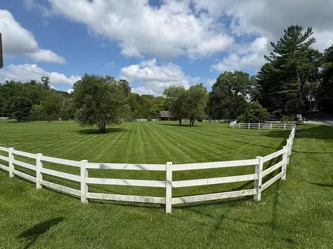786 Wickerton Rd, West Grove, PA 19390