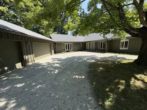 180 Elbow Ln, Landenberg, PA 19350