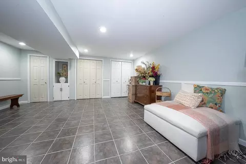 Entry Way - 77 Abrams Ln, Chesterbrook, PA 19087 photo 8 of 8