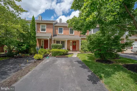Exterior - 77 Abrams Ln, Chesterbrook, PA 19087 photo 5 of 5