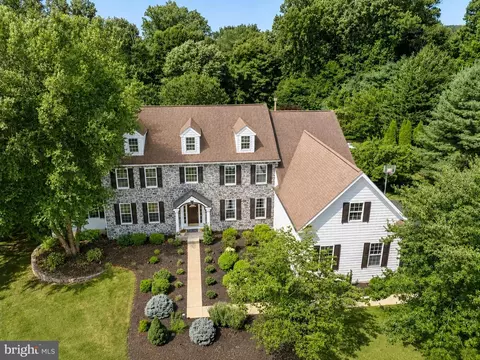 1021 Mulberry St, Chester Springs, PA 19425