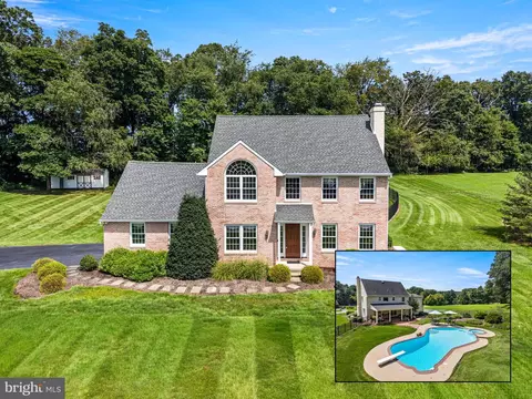 135 Chelsey Dr, Coatesville, PA 19320