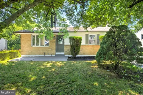 916 N Walnut St, Coatesville, PA 19320