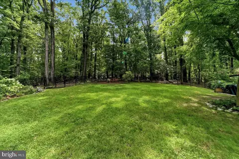 Exterior - 564 Pugh Rd, Wayne, PA 19087 photo 8 of 14