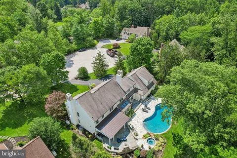 View/Area - 409 Chester Rd, Devon, PA 19333 photo 6 of 6