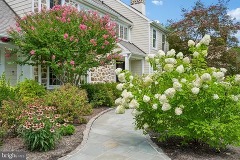 Exterior - 409 Chester Rd, Devon, PA 19333 photo 2 of 12
