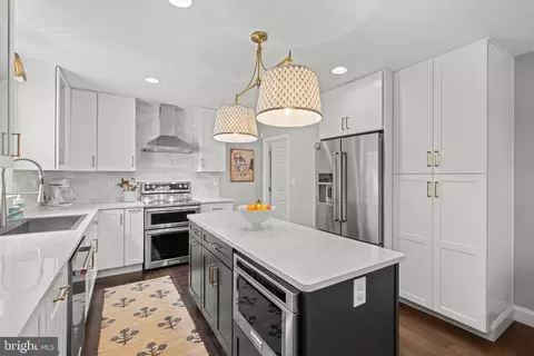 Kitchen - 683 Hollow Rd, Wayne, PA 19087 photo 1 of 4