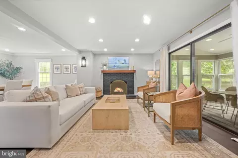 Other - 683 Hollow Rd, Wayne, PA 19087 photo 2 of 12