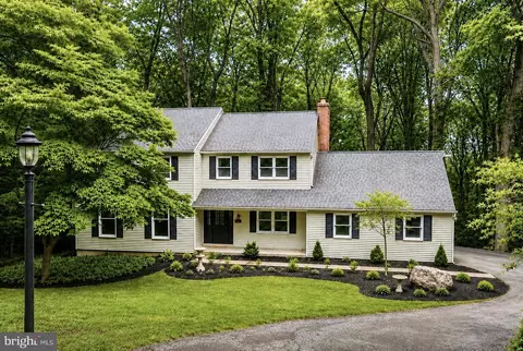 1038 Edgewood Chase Chase, Glen Mills, PA 19342