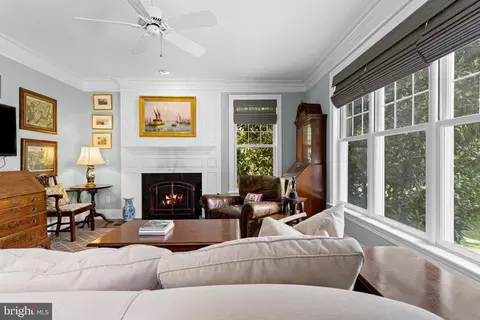 Living - 225 Sugartown Rd, Devon, PA 19333 photo 1 of 6