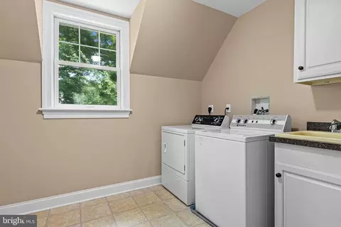 Other - 225 Sugartown Rd, Devon, PA 19333 photo 8 of 11