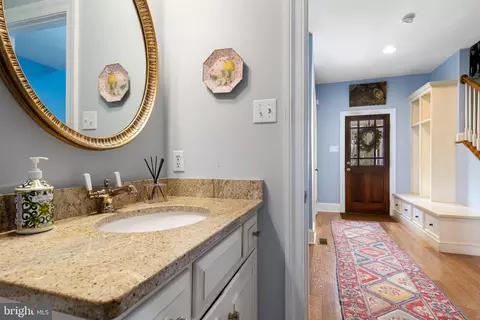 Entry Way - 225 Sugartown Rd, Devon, PA 19333 photo 6 of 17