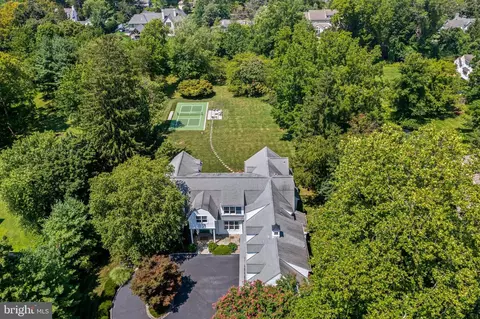 View/Area - 225 Sugartown Rd, Devon, PA 19333 photo 1 of 3