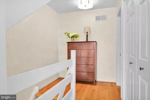 Entry Way - 301 Fox Run, Exton, PA 19341 photo 3 of 4