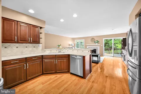 Kitchen - 301 Fox Run, Exton, PA 19341 photo 3 of 4