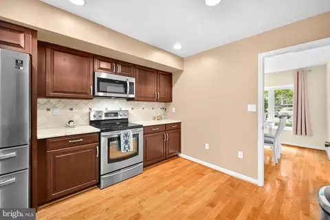 Kitchen - 301 Fox Run, Exton, PA 19341 photo 4 of 4