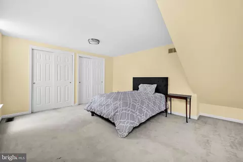 Bedroom - 301 Fox Run, Exton, PA 19341 photo 5 of 6