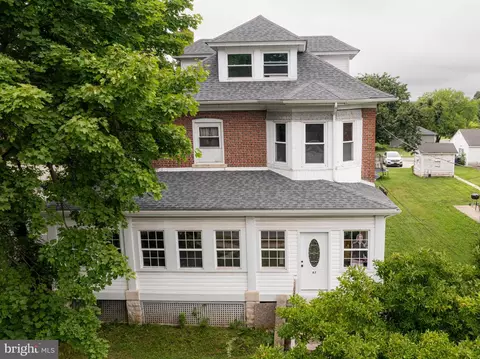 87 Nutt Rd, Phoenixville, PA 19460