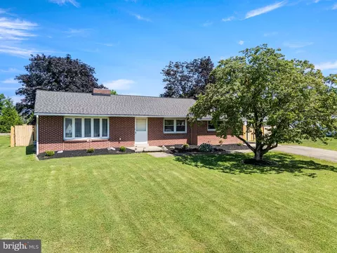 135 Bethel Rd, Oxford, PA 19363