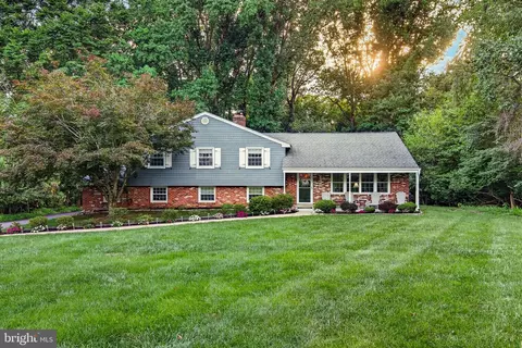 1022 Carolyn Dr, West Chester, PA 19382