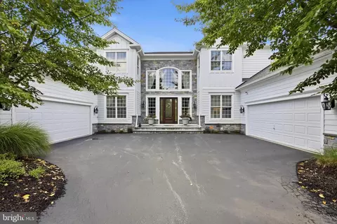 1476 E Stonington Dr, Downingtown, PA 19335