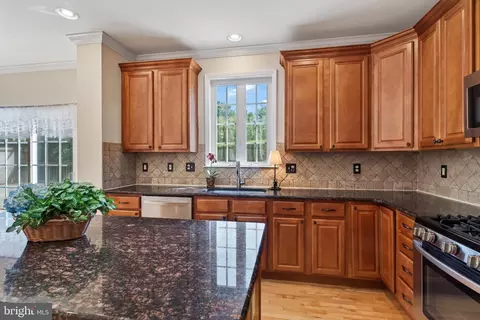 1420 Balmoral Rd, Coatesville, PA 19320